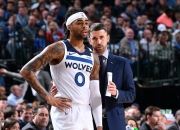 开云体育中国-包含波兰男篮险胜掘金，拉塞尔关键制胜的词条