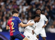 开云体育APP下载-包含皇马锋线状态回暖，取得一连串进球的词条