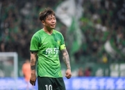 开云平台-初露锋芒！一位中超新秀在比赛中表现出众