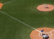 开云APP-硬仗见真章，上海队力克雄鹿，爱德华兹关键一击定乾坤