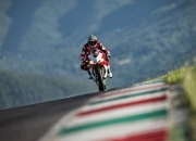 开云平台-总决赛之夜，詹姆斯的自我救赎之路