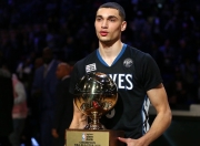 开云体育直播-铁骑西征，山西铁血踏平骑士，西亚卡姆节奏大师引领团队风暴