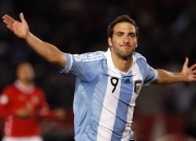 开云体育在线-东决关键战焦点战，马刺式节奏掌控如何扼住猛龙咽喉？