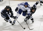 开云APP-绿茵场上的险胜与乒乓桌前的纪录，体育之夜的冰火交响