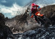 开云平台-绝境反击！易建联破纪录之夜，广州队加时险胜新疆