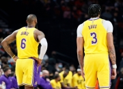 开云下载-掘金鏖战湖人B队，费沃斯高光表现的简单介绍