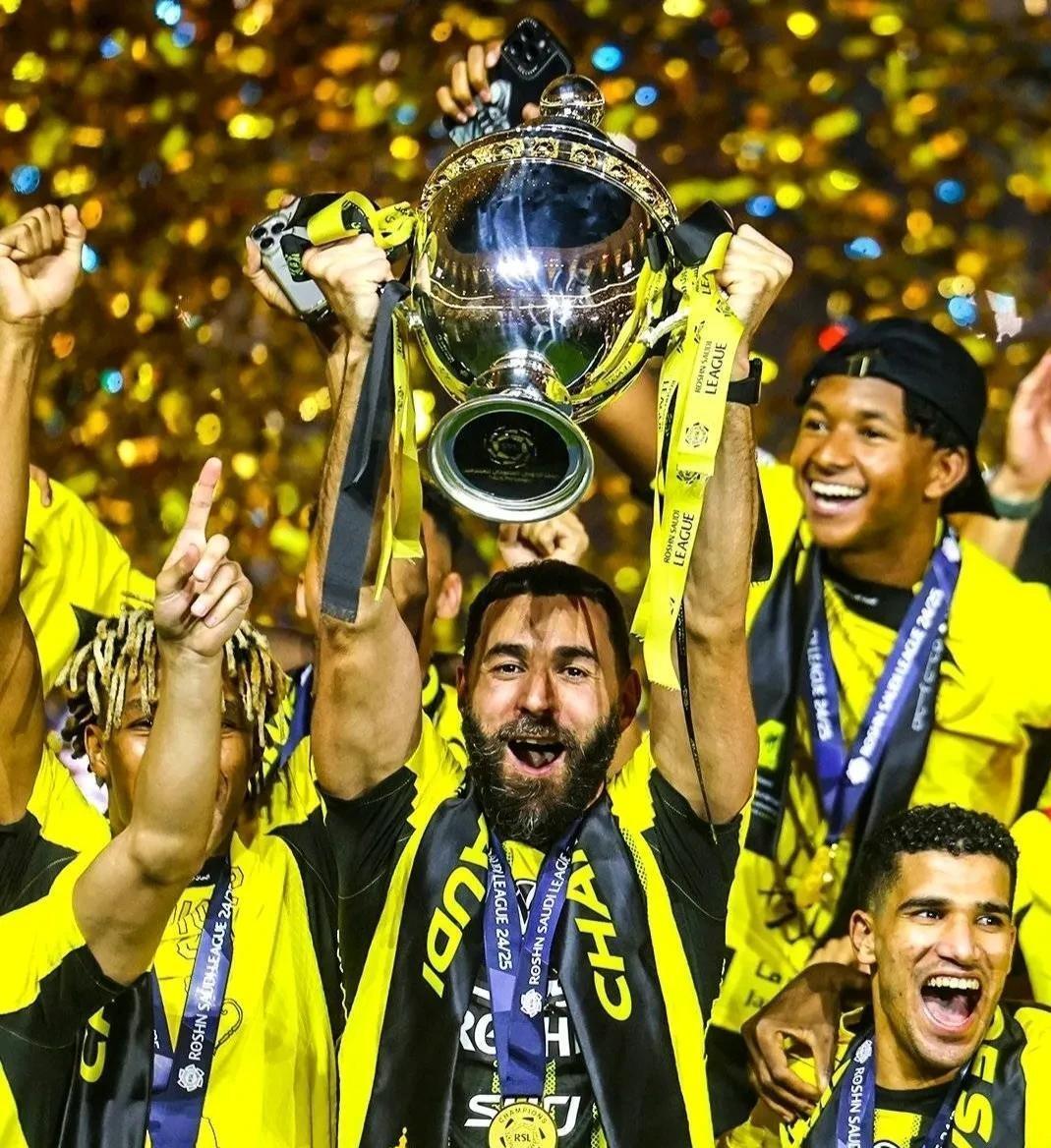 乌拉圭横扫哥伦比亚,本泽马关键制胜的简单介绍 乌拉圭横扫哥伦比亚,本泽马关键制胜的简单介绍