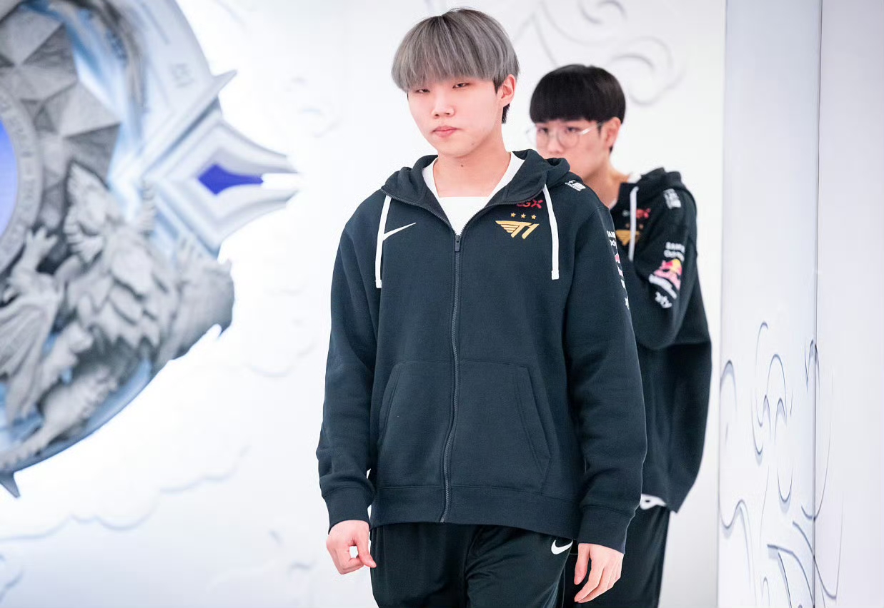 G2绝地反击DK，Caps一己之力扛起全队