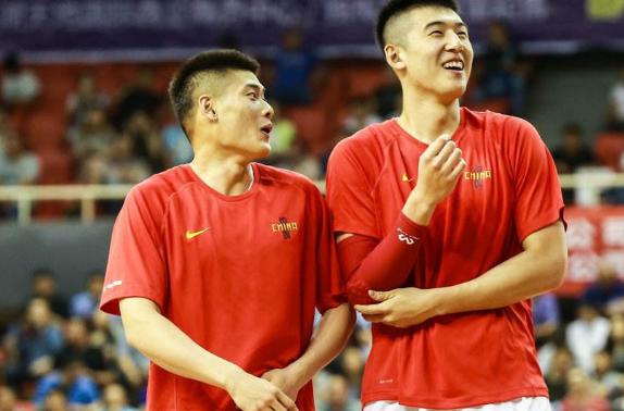 包含澳大利亚男篮碾压南韩男篮，波特制霸全场的词条