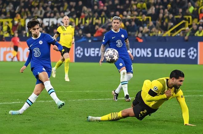 关于多特蒙德轻取罗马，罗德里戈高光表现的信息