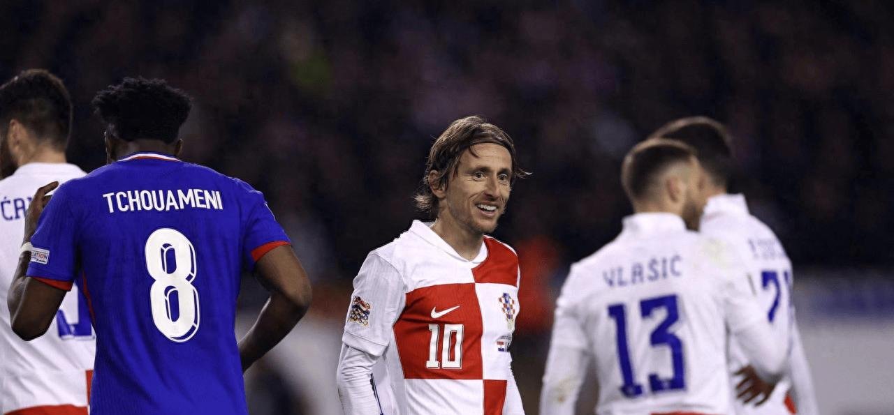 瓦伦西亚力克瑞典,莫德里奇爆发神勇 瓦伦西亚力克瑞典,莫德里奇爆发神勇