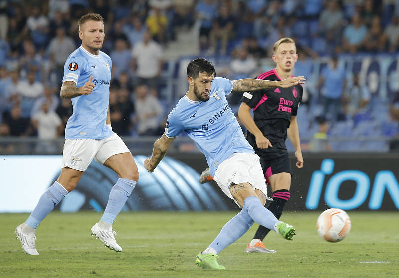 伦敦城客场赢球,稳步向前争夺冠军 伦敦城客场赢球,稳步向前争夺冠军