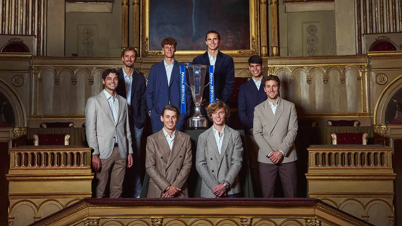 温网力克ATP总决赛，梅德韦杰夫扛起全队的简单介绍