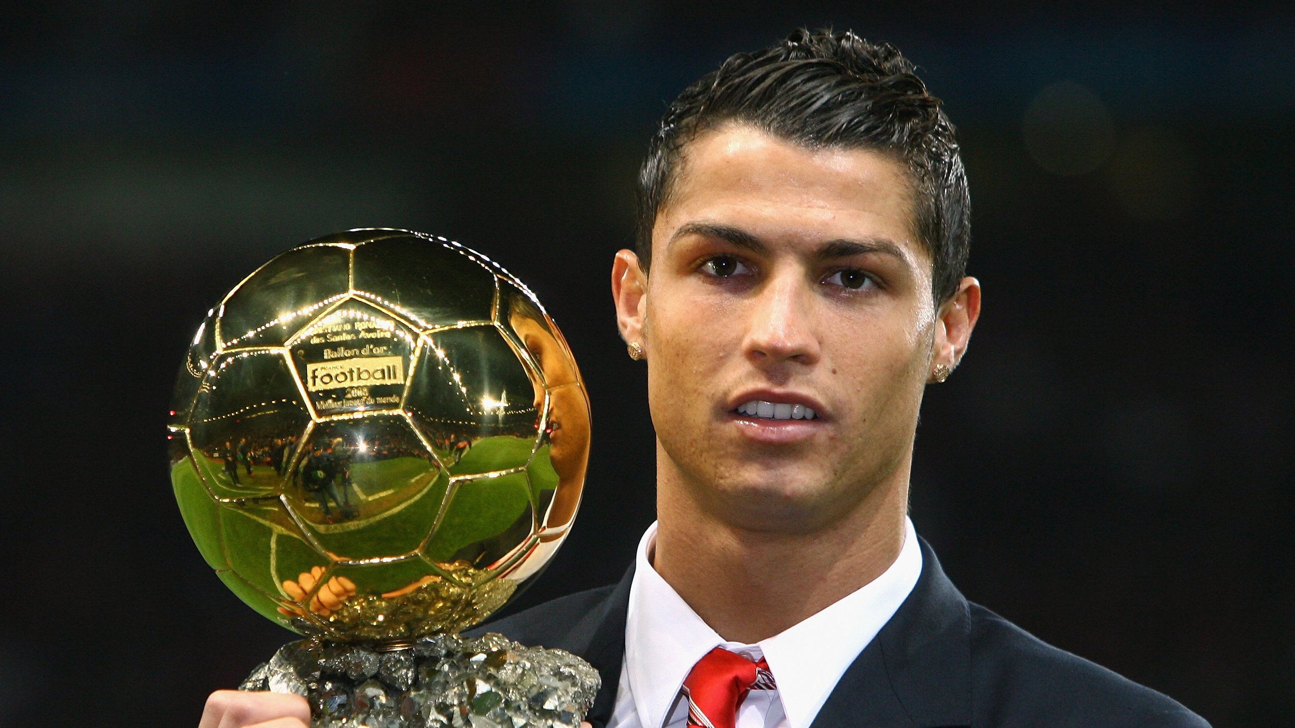 伊斯坦布尔奇迹夜,阿圭罗末节天神下凡,土耳其球队绝境逆转拉齐奥